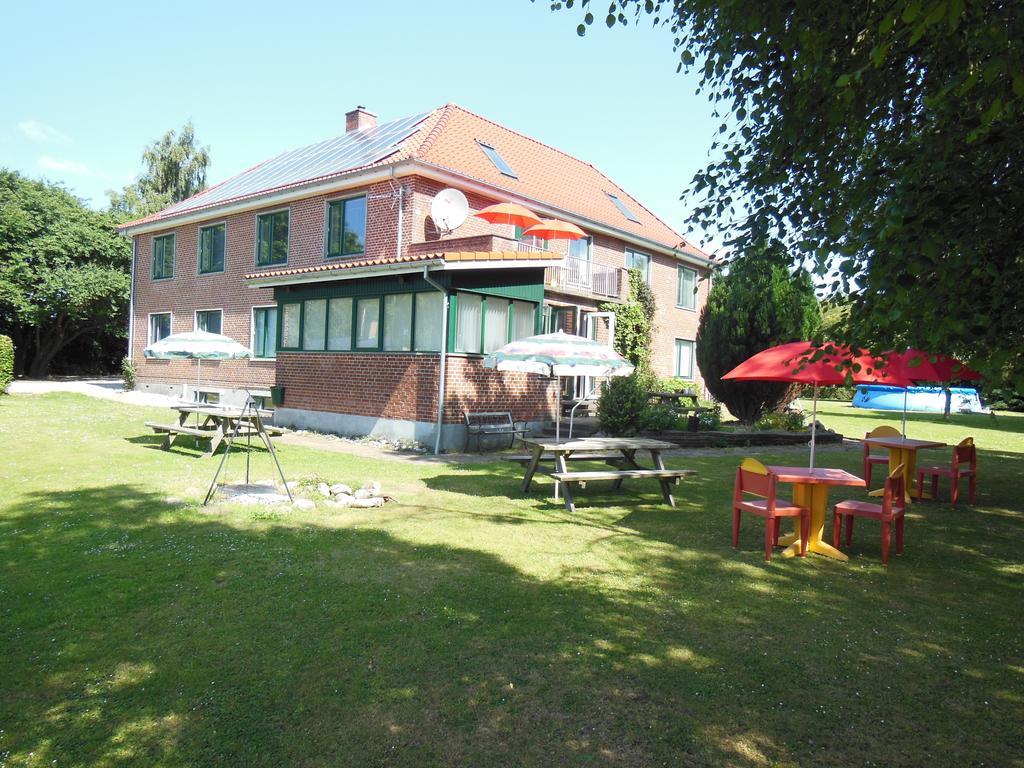 Bed & Breakfast Sirius Glud Екстер'єр фото