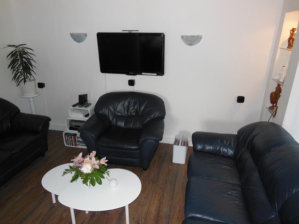 Bed & Breakfast Sirius Glud Екстер'єр фото